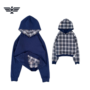 เสื้อฮู้ดดี้ผู้ชายสีดำทรงโอเวอร์ไซส์แบบซิปครึ่งตัว ลายบล็อกสี แขนเสื้อแบบแร็กแลน ผ้าถักโพลีเอสเตอร์กันยับ - Product Image 5