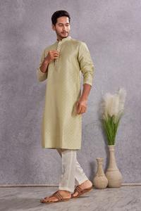 Kurta en coton beige pour homme, coupe régulière, longueur cheville, style traditionnel décontracté indien pakistanais - Product Image 5