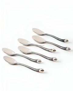 Couverts élégants en métal (ensemble de 5) pour la partie de dîner de restaurant d'hôtel - Product Image 1