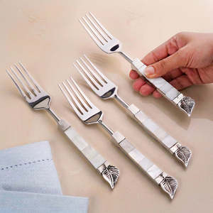 Ensemble de fourchettes de table royales en acier inoxydable avec manche en nacre, motif feuille, finition miroir, lavable au lave-vaisselle, couverts élégants - Product Image 1