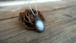 Collar con Colgante Ovalado de Labradorita Estilo Boho Macramé, Cordón Encerado Gris Ajustable, Joyería de Piedras Preciosas Hecha a Mano, Venta al Por Mayor - Product Image 3