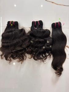 Mèches de cheveux humains naturels ondulés provenant de temples indiens |   Fournisseur d'extensions de cheveux Remy bruts non traités - Product Image 4