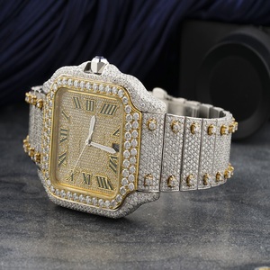 Reloj con Esfera Romana de Moissanita Iced Out, Joyería Hip Hop en Oro y Plata, Reloj de Lujo con Incrustaciones Brillantes, Estilo Audaz - Product Image 2
