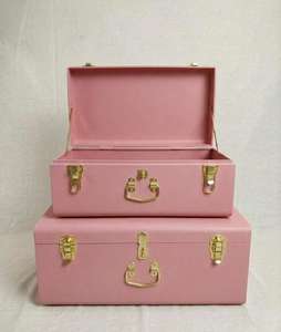 Caja de Almacenamiento de Acero Roja Brillante de Lujo con Asa, Caja Resistente con Cerradura para Regalos y Bodas - Product Image 3