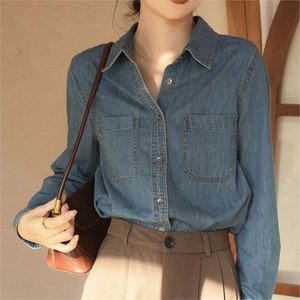 Camisa de mezclilla vintage personalizada de manga larga para mujer, nueva, a la moda, informal para el día a día y vacaciones, con solapa y hombro derecho descubierto - Product Image 3