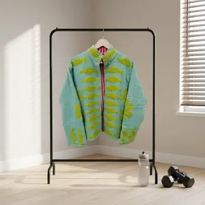 Chaqueta de Mujer con Cuello Alto Suzani, 100% Algodón, Forro Polar, Transpirable, Resistente al Viento, con Bordado Floral, Abrigo de Invierno - Product Image 1
