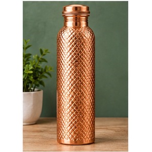 Juego de Botellas de Agua Modernas de Cobre Negro con Rayas Diagonales Doradas, Botellas Portátiles de Viaje con Tapas - Product Image 5
