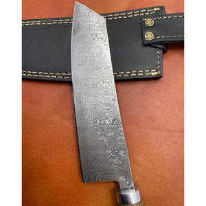 Couteau de chef artisanal en acier Damas à haute teneur en carbone, manche en fibre de carbone, lame fixe, design moderne, écologique, compatible lave-vaisselle - Product Image 4