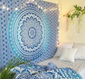 Tapisserie murale en coton faite à la main, style mandala ombré, pour lit double, décoration intérieure par Indian Consigners - Product Image 5