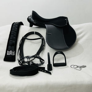 ENSEMBLE DE SELLE ENDURANCE DE CHEVAL DE HAUTE QUALITÉ AVEC ACCESSOIRES CORRESPONDANTS ET COULEURS PERSONNALISÉES - Product Image 2