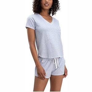 Ensembles décontractés pour femmes : Shorts et sweats à capuche personnalisés avec logo OEM, en molleton de haute qualité, faible MOQ - Product Image 1