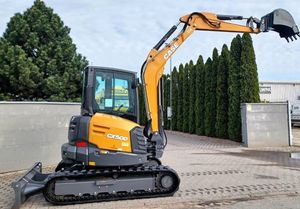 ใหม่/มือสอง สำหรับรถขุดขนาดเล็ก IH CX50D เครื่องยนต์ยันม่าร์ ระบบไฮดรอลิก KYB ควบคุมด้วย PLC ปั๊มมอเตอร์ประสิทธิภาพสูง รับประกัน 3 ปี - Product Image 5
