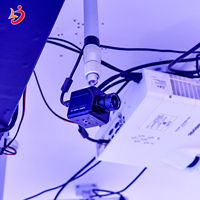 Équipement de jeu de divertissement : Simulateur de tir laser multijoueur immersif en intérieur avec écran de tir