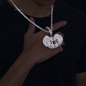 Colgante de Koala Enojado - Desata el Lujo Salvaje con el Colgante de Hip Hop de Plata 925 y Moissanita, Colgante de Cara de Oso Totalmente Cubierto de Piedras - Product Image 6