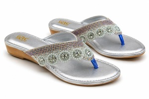 Tongs plates pour femmes en strass argentés et perles, antidérapantes, été et hiver - Product Image 2