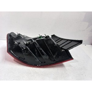 ไฟท้ายแบบรวมด้านขวา (ด้านขวา/ด้านผู้โดยสาร) รุ่น f 83602145 - Product Image 6