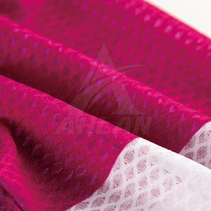 Maillot de cyclisme de qualité supérieure, texture douce, idéal pour les longues sessions sur route. - Product Image 5