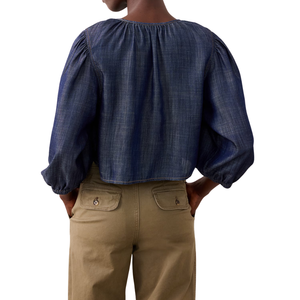 เสื้อเชิ้ตยีนส์ลำลองสำหรับผู้หญิง แต่งกระดุม ล้างสี สำหรับฤดูร้อน/ฤดูหนาว ผ้าฝ้าย 100% สวมใส่สบาย ขายส่ง ปรับแต่งได้ - Product Image 4