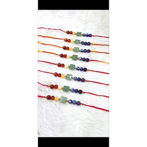 Vente en gros – Nouveauté 2026 : Bracelet RAKHI 7 Chakras en Pierres Précieuses, Fait Main, Feng Shui, Taille Personnalisée, Idéal pour Sœur, Frère, Amour et Bien-être - Product Image 2