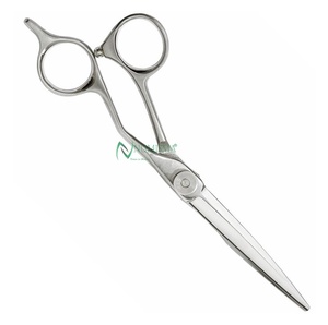 Tijeras de Barbería de Alta Calidad con Punta Afilada, Mango de Goma y Hoja de Acero Inoxidable para Salones de Belleza NUMISMA INTERNATIONAL - Product Image 6