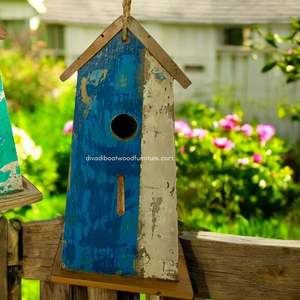 Casa para Pájaros Reciclada, Hecha a Mano, Sostenible, de Madera, Estilo Barco, Color Madera Envejecida, Jaula Original para Pájaros, Casa para Pájaros Pequeños de Exterior - Product Image 4