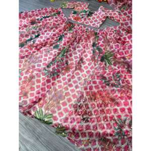 Robe Lehenga Choli rouge à imprimé floral de Heera Creation, taille 2XL, pour les fêtes et les bals, robe élégante inspirée de Bollywood - Product Image 5