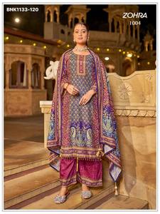 Colección Premium: Nueva variedad de trajes pakistaníes listos para usar, modelo Jam Satin con estampado y trabajo de espejo. Compra en línea en India. - Product Image 4