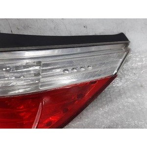 Support d'ampoule de feu arrière droit (côté droit) pour BMW Série 5 2007-2010, d'occasion, pièce d'origine (OEM) 7361882 - Product Image 2