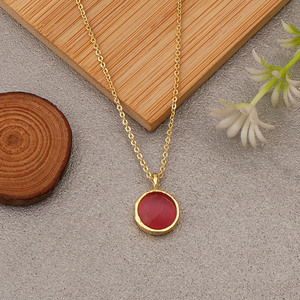 Collier superposé bohème plaqué or inaltérable avec pendentif délicat en pierre œil-de-chat rose ronde et breloque câble, cadeau pour elle R - Product Image 1