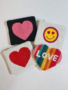 กระเป๋าใส่เหรียญปักลูกปัดแบบคลาสสิกจาก TIMELESS CRAFT ลวดลายประณีตทำมือ ทนทาน พกพาสะดวก - Product Image 4