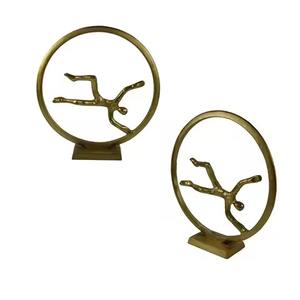 Ensemble de figurines de couple en métal doré faites à la main, décoration d'intérieur, cadeaux pour mariage, Saint-Valentin, anniversaire - Product Image 2