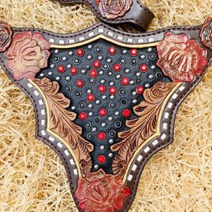 Ensemble de sellerie western - Ensemble de bride et de collier de poitrine en cuir avec broderie florale sur une oreille, entièrement personnalisé, haute qualité - Product Image 3