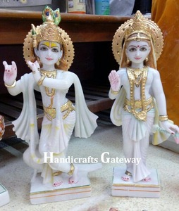 Sculpture colorée en marbre de Radha Krishna debout - Product Image 5