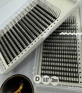 Extensions de cils pré-faites en volume Spike, fabriquées à la main, en plateaux, 12/16 lignes, longueurs 7mm-25mm, courbures CC/DD/M/L, vente en gros - Product Image 3