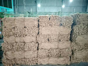 เส้นด้ายปอกระเจา 100% ปั่นด้วยวิธีธรรมชาติ เป็นมิตรกับสิ่งแวดล้อม ป้องกันแบคทีเรีย รีไซเคิลได้ ใช้สำหรับทอผ้า สีธรรมชาติ น้ำหนัก 10 ปอนด์/2 เส้น สำหรับถักไหมพรมด้วยมือ - Product Image 4
