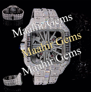 Montre à quartz moderne de luxe avec boîtier carré en acier inoxydable et moissanite, résistance à l'eau 10 bars, verre cristallin étincelant unique - Product Image 3