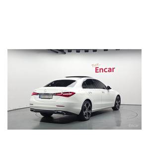 Mercedes-Benz Clase C C300 4MATIC Avantgarde 2024, 35,065 km, Caja de Cambios Automática, Volante a la Izquierda, Cámara Trasera - Product Image 2