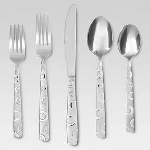 Ensemble de couverts en acier inoxydable finition luxe, élégants pour la restauration, la cuisine et les dîners en restaurant - Product Image 1