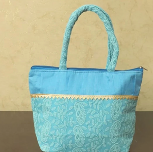 Sac traditionnel fait main Chikankari Designer pour cadeau de noël pochette sac à main faveur de mariage en gros Lot - Product Image 2