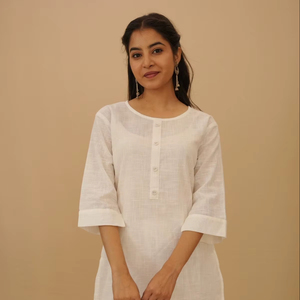 Conjunto de Kurta y Pantalón de Algodón Puro, Mangas Largas, Ecológico, Teñido Liso, Kurta Recta con Pantalón Estándar - Product Image 1