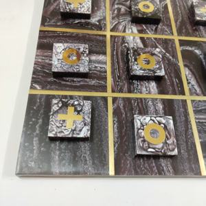 Tablero de Juego Tic Tac Toe de Mármol de Lujo con Rejilla con Incrustaciones Doradas y Piezas Decorativas X O, Juego de Mesa Moderno para Decoración del Hogar - Product Image 5