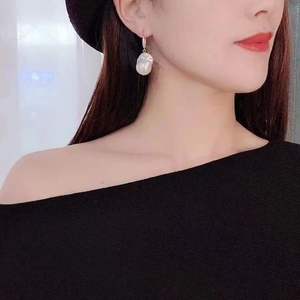 Boucles d'oreilles en argent 925 de style rétro français et perles naturelles de 9-10 mm gris platine avec boîte cadeau personnalisée tendance - Product Image 4