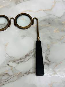 Lupa de Doble Lente de Latón Antiguo con Mango |   Lupa de Lectura e Inspección Vintage - Product Image 5