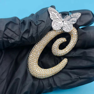 Colgante de Lujo con Letra C de Mariposa con Incrustaciones de Moissanita VVS en Plata de Ley 925, Cadena con Inicial Estilo Hip Hop, Joyería Unisex - Product Image 1