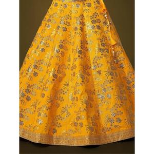 Lehenga Choli de mariage semi-cousu en soie slub à paillettes jaunes attrayantes par Zeel Clothing - Product Image 1