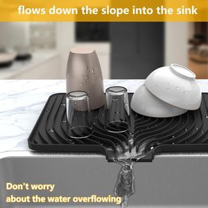 Tappetino Scolapiatti in Silicone da 18 Pollici con Drenaggio Integrato, Tappetini Asciugapiatti per Piano Cucina - Product Image 2