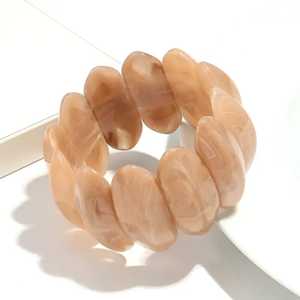 Bracelet en résine en forme de cœur, élastique, couleur unie, perles tridimensionnelles, bijoux pour femmes, cadeau, artisanat en résine - Product Image 6