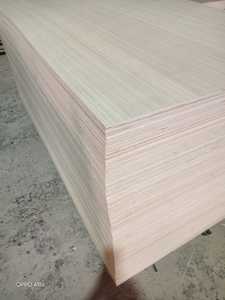 Factory Wholesale Commercial E1 /E2 Acacia/Eucalyptus/Styrax Core Pine / Birch/ Poplar / Okoume / Bintangor <b>Veneer</b> Faced - Product Image 3