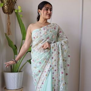 Sari en tissu papillon lourd multicolore brodé Aari avec pierres et blouse de créateur – Prix de gros par Royal Export - Product Image 3