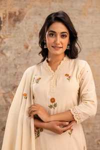 Ensemble de costume long en lin soyeux beige de qualité supérieure, brodé, séchage rapide, entièrement doublé, avec pantalon et dupatta assortis pour femme, tenue ethnique - Product Image 3